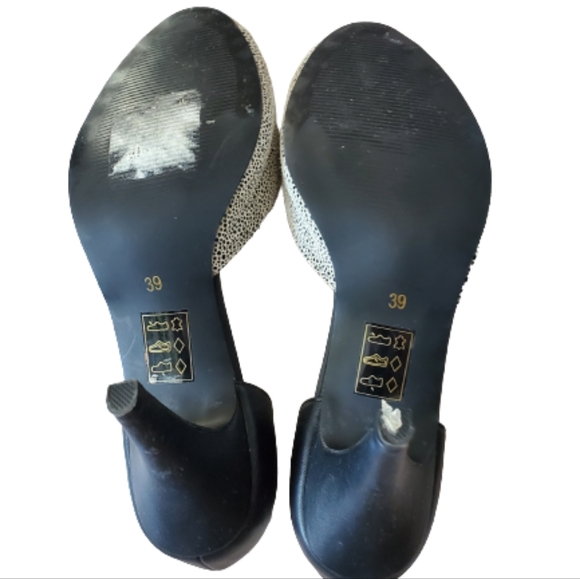 LE CHATEAU D'ORSAY LEATHER PEEP TOE PUMPS - SIZE 39 - Picture 8 of 8